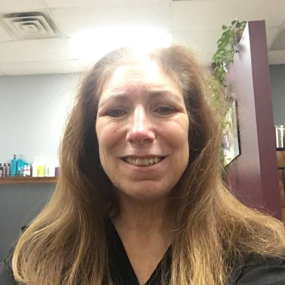 Meet your Posher, Myrna